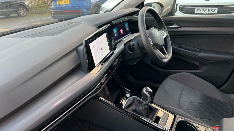 Used Volkswagen Golf 2024 for sale - 77057784: Photo 2