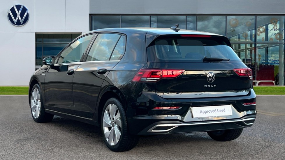 Used Volkswagen Golf 2024 for sale - 77057784: Photo 3