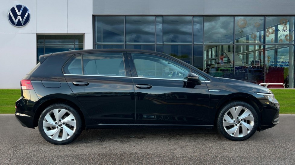 Used Volkswagen Golf 2024 for sale - 77057784: Photo 4