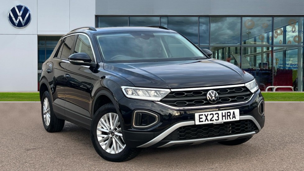 Used Volkswagen T-Roc 2023 for sale - 76526500: Photo 1