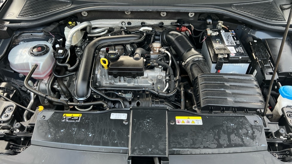 Used Volkswagen T-Roc 2023 for sale - 76526500: Photo 17