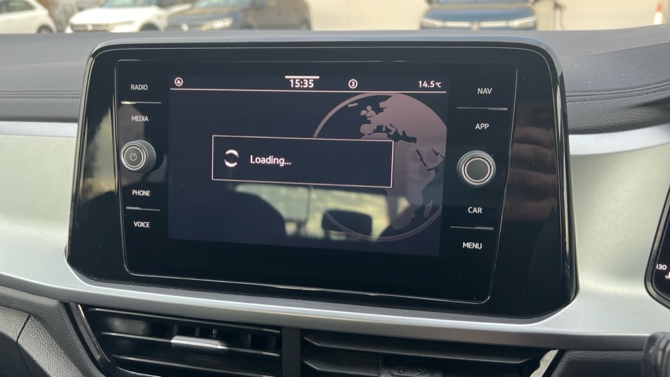 Used Volkswagen T-Roc 2023 for sale - 76526500: Photo 21