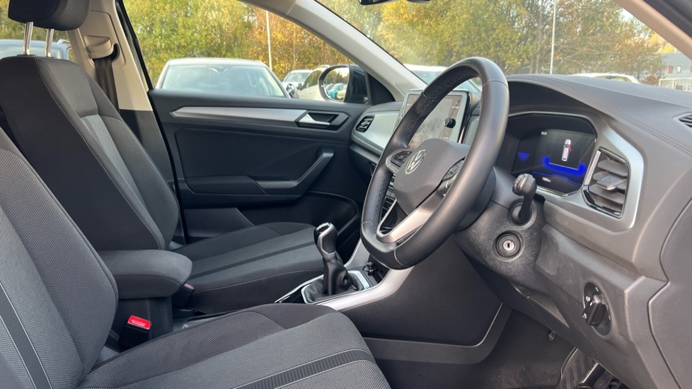 Used Volkswagen T-Roc 2023 for sale - 76526500: Photo 26