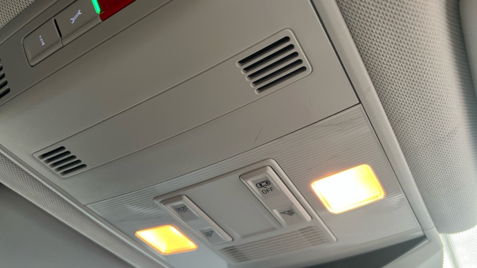 Used Volkswagen T-Roc 2023 for sale - 76526500: Photo 38