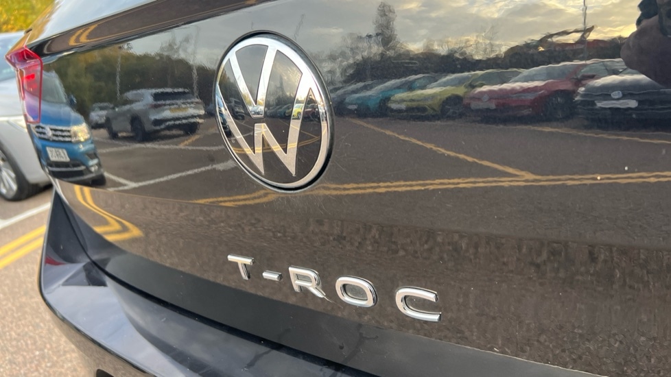 Used Volkswagen T-Roc 2023 for sale - 76526500: Photo 40