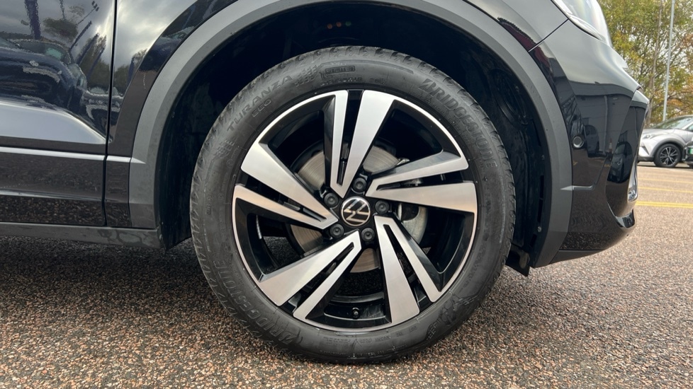 Used Volkswagen T-Roc 2025 for sale - 76873517: Photo 20