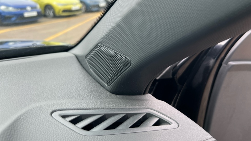 Used Volkswagen T-Roc 2025 for sale - 76873517: Photo 47