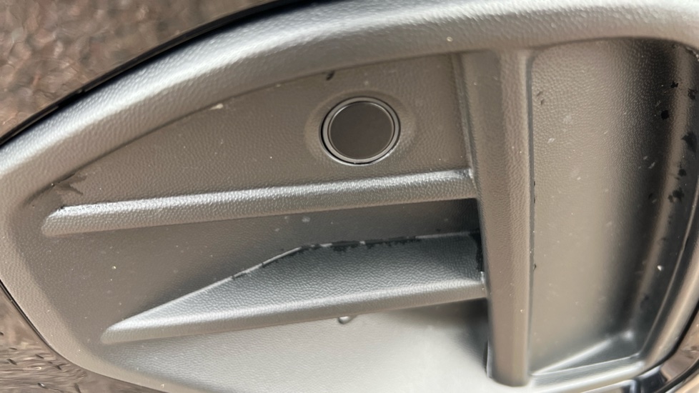 Used Volkswagen T-Roc 2025 for sale - 76873517: Photo 53