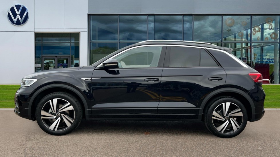 Used Volkswagen T-Roc 2025 for sale - 76873517: Photo 9