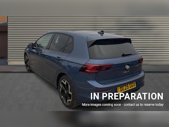 Used Volkswagen Golf 2025 for sale - 76265559: Photo 2