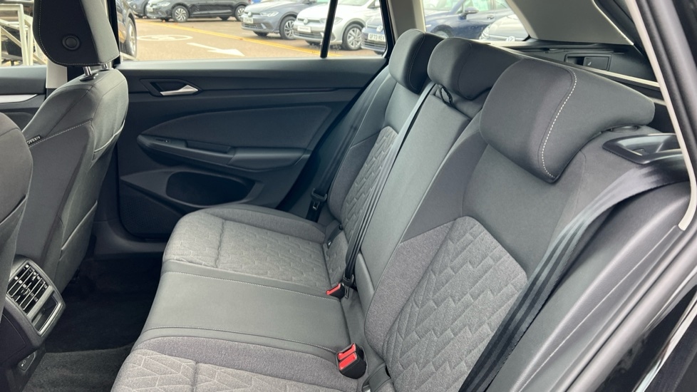 Used Volkswagen Golf 2025 for sale - 76479727: Photo 15