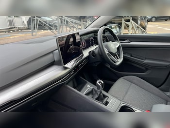 Used Volkswagen Golf 2025 for sale - 76479727: Photo