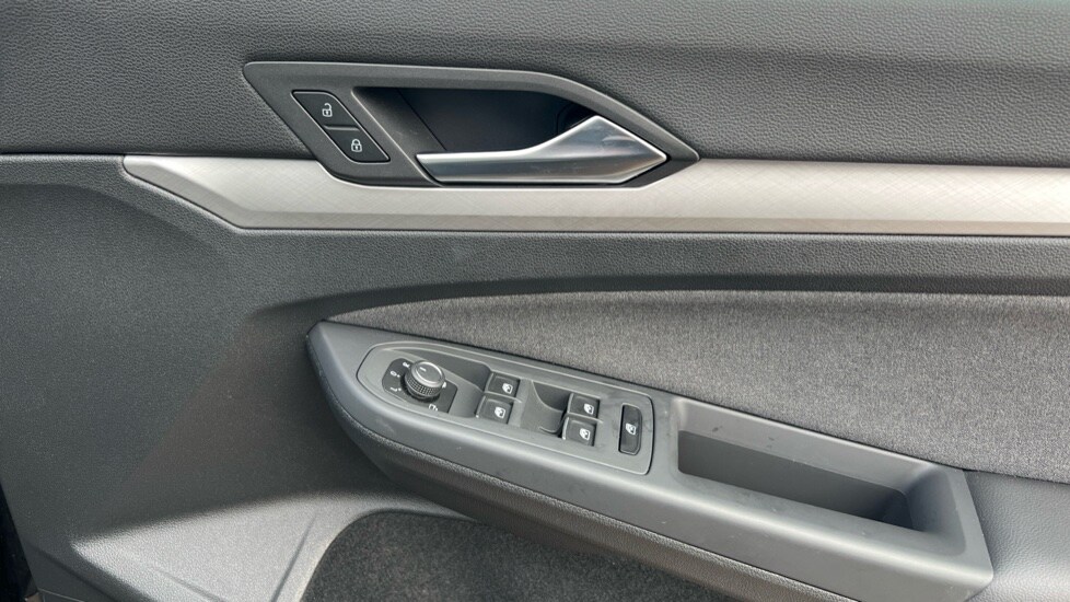 Used Volkswagen Golf 2025 for sale - 76479727: Photo 37