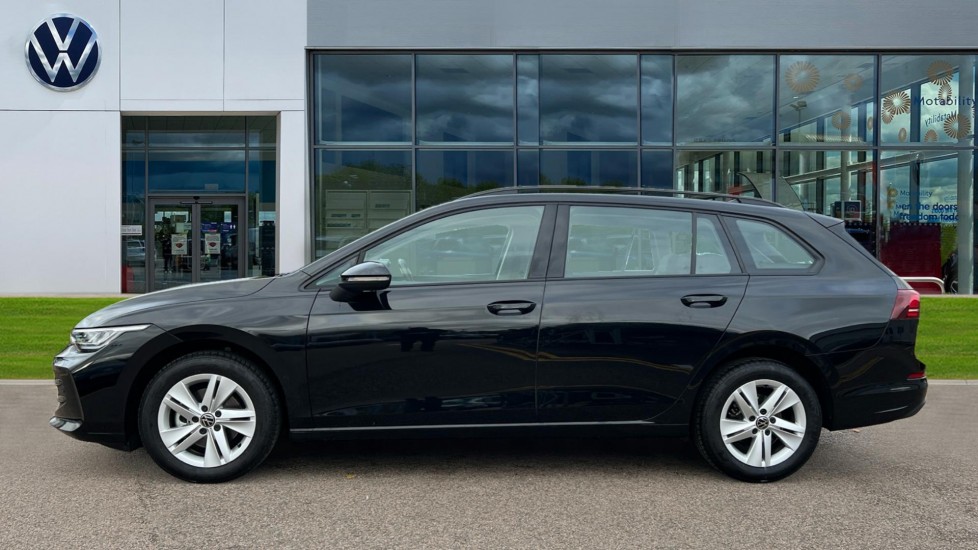 Used Volkswagen Golf 2025 for sale - 76479727: Photo 9