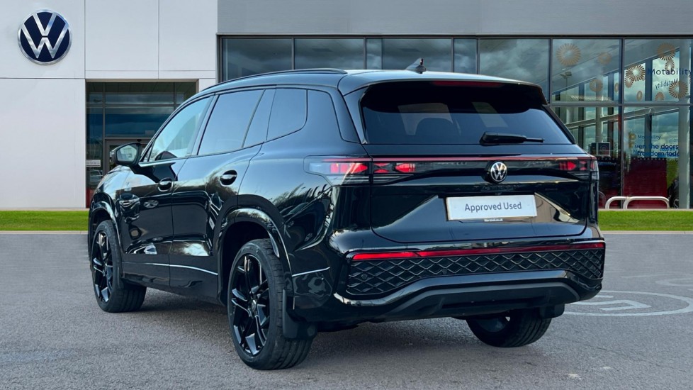 Used Volkswagen Touran 2025 for sale - 77060618: Photo 3