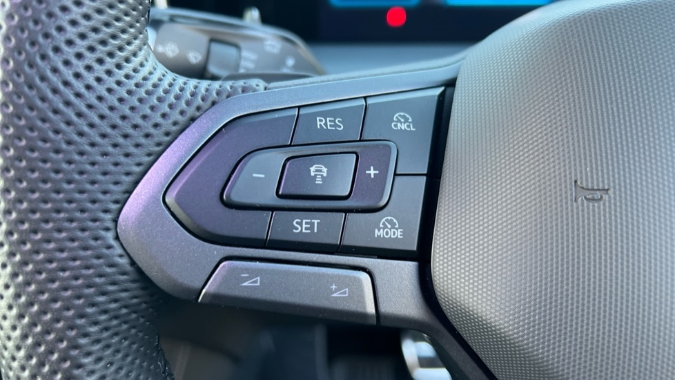 Used Volkswagen Touran 2025 for sale - 77060618: Photo 31