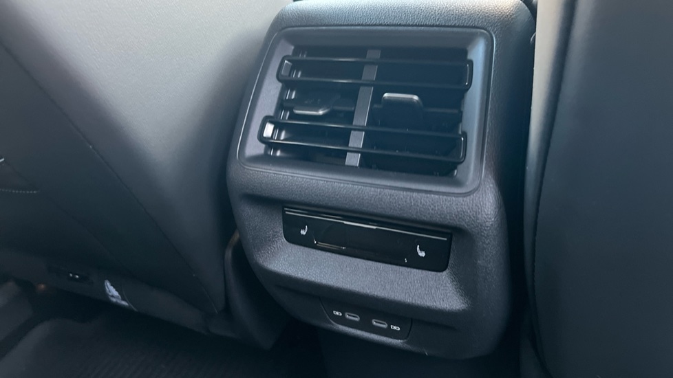 Used Volkswagen Touran 2025 for sale - 77060618: Photo 34