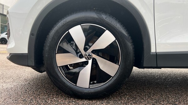 Used Volkswagen Tiguan 2024 for sale - 73715369: Photo 18