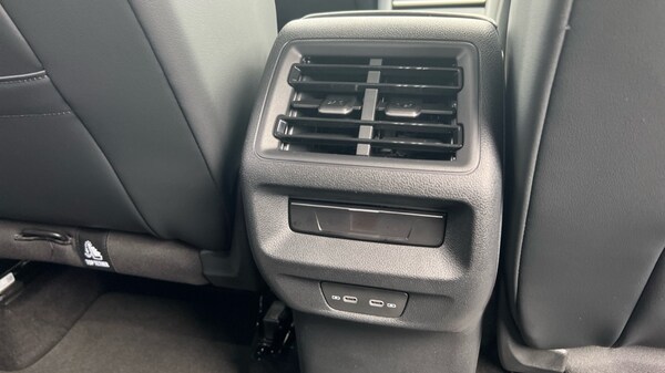 Used Volkswagen Tiguan 2024 for sale - 73715369: Photo 34