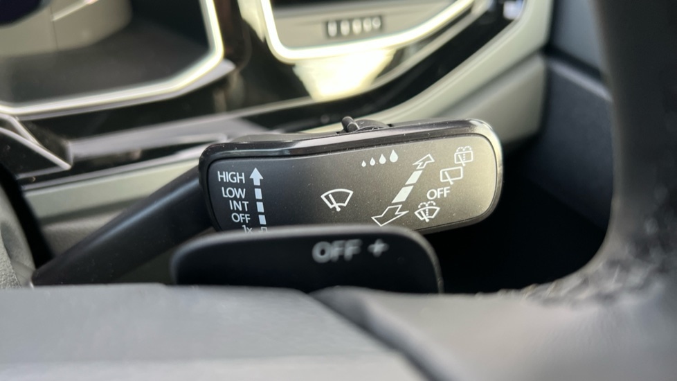 Used Volkswagen Taigo 2025 for sale - 76873840: Photo 32