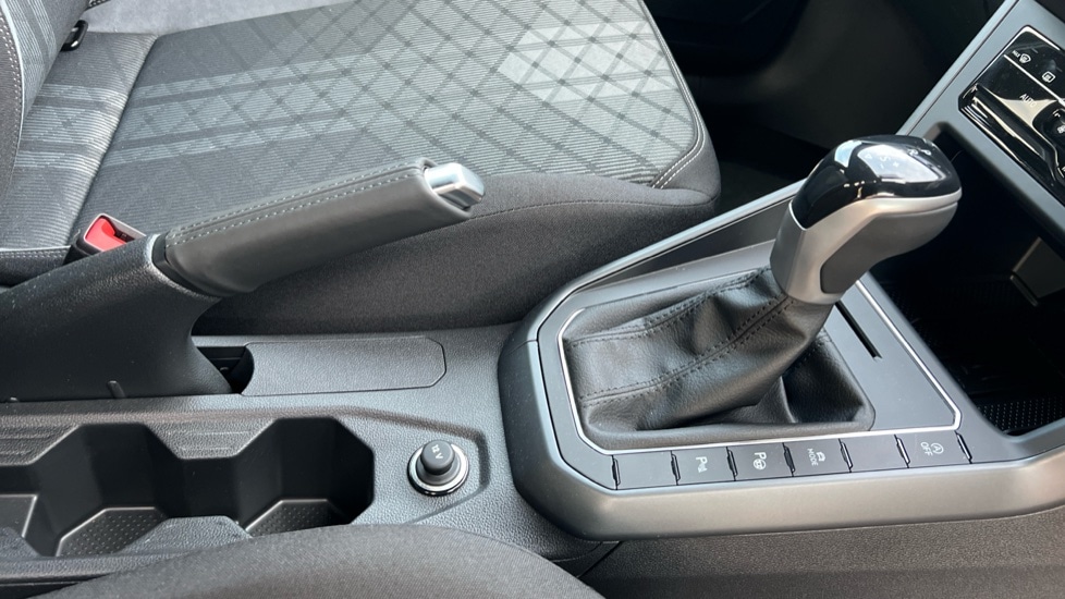 Used Volkswagen Taigo 2025 for sale - 76873840: Photo 35