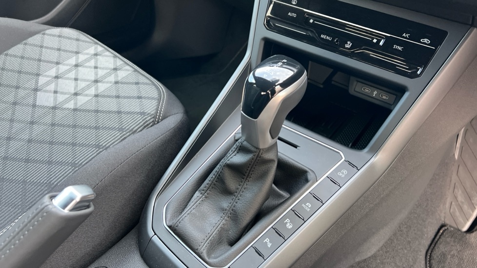 Used Volkswagen Taigo 2025 for sale - 76873840: Photo 36