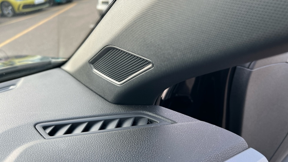 Used Volkswagen Taigo 2025 for sale - 76873840: Photo 46