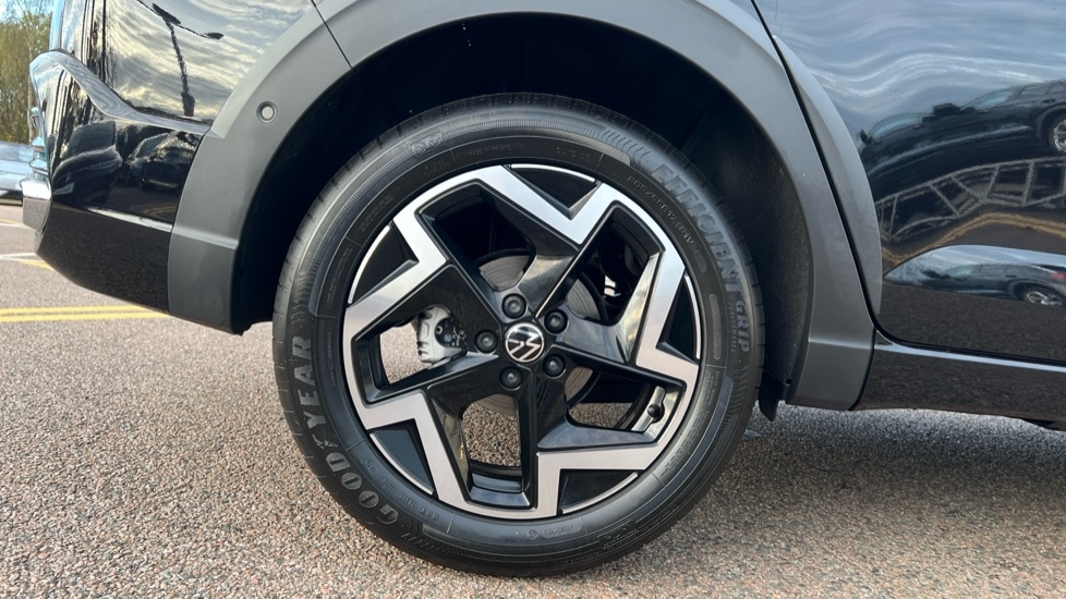 Used Volkswagen Taigo 2025 for sale - 76873840: Photo 5