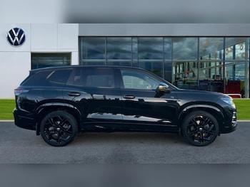 Used Volkswagen Touran 2025 for sale - 77018315: Photo