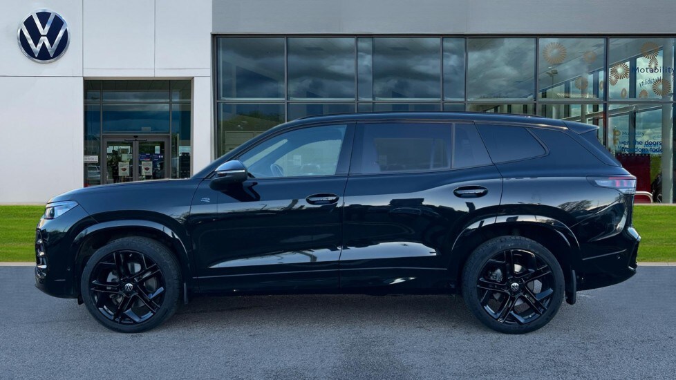 Used Volkswagen Touran 2025 for sale - 77018315: Photo 9