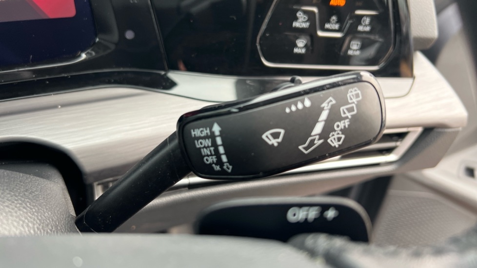 Used Volkswagen Golf 2022 for sale - 77050915: Photo 32