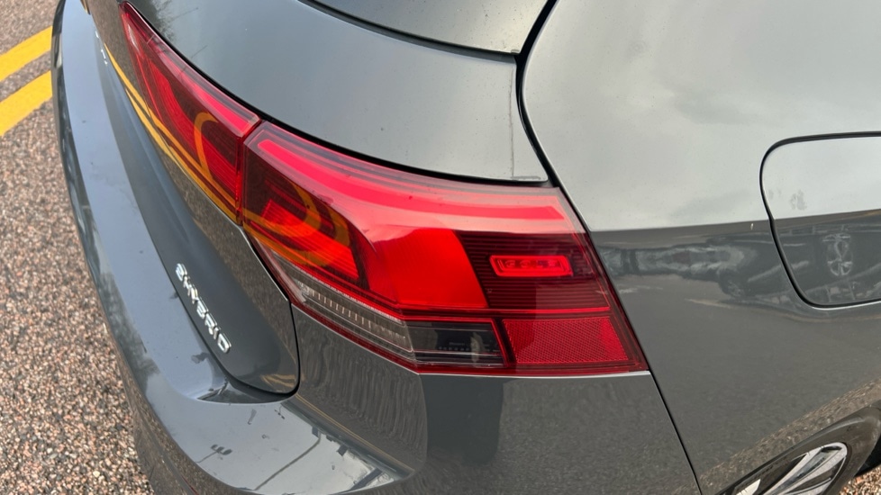 Used Volkswagen Golf 2022 for sale - 77050915: Photo 44