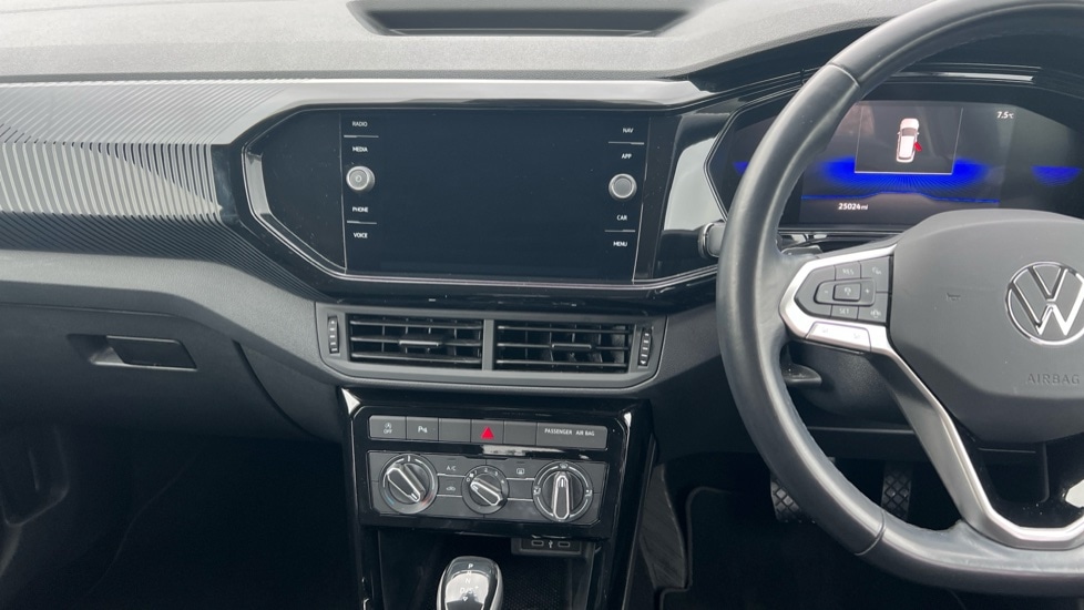 Used Volkswagen T-Cross 2022 for sale - 76640244: Photo 13