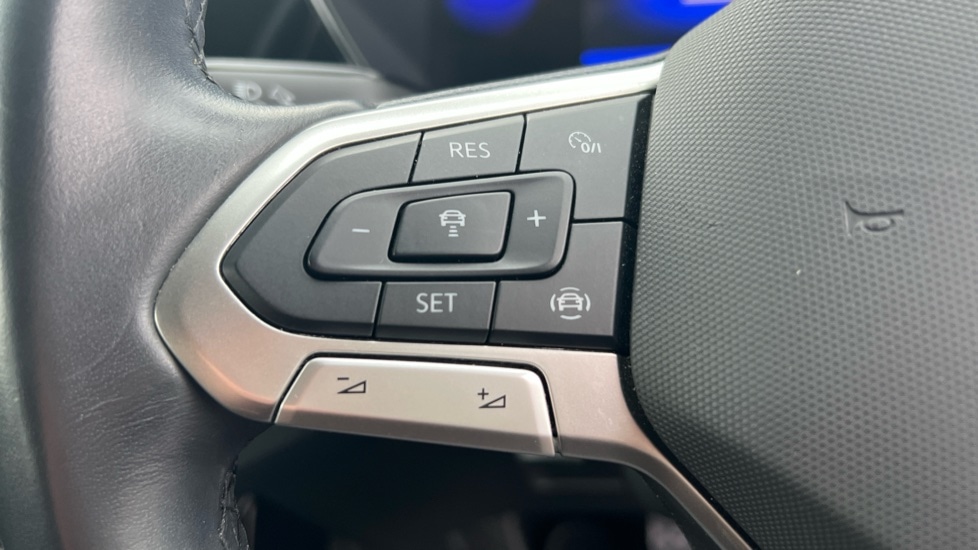 Used Volkswagen T-Cross 2022 for sale - 76640244: Photo 31