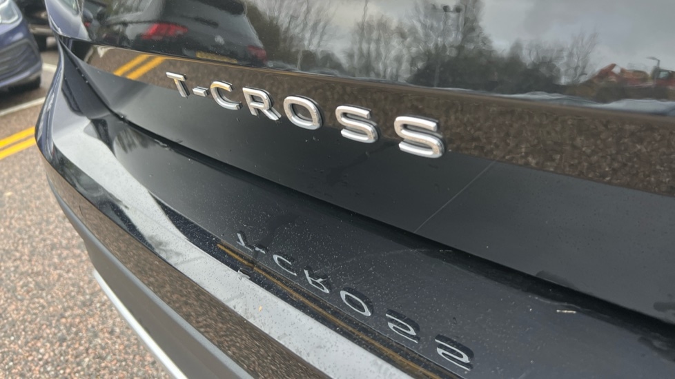 Used Volkswagen T-Cross 2022 for sale - 76640244: Photo 40