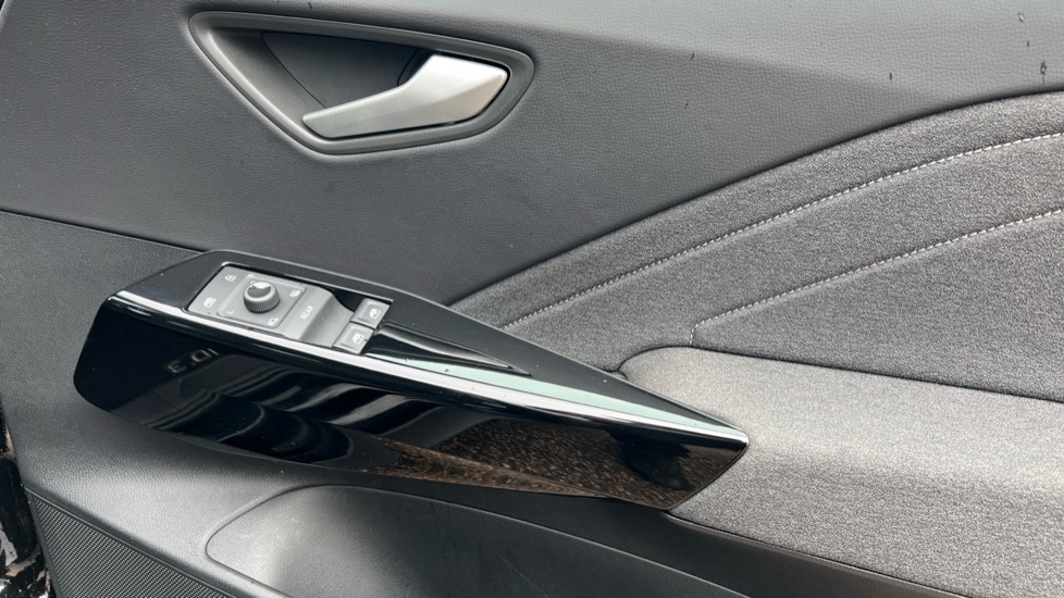 Used Volkswagen ID.3 2025 for sale - 76869705: Photo 37