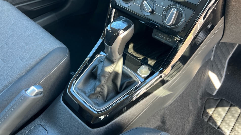 Used Volkswagen T-Cross 2025 for sale - 76870279: Photo 36