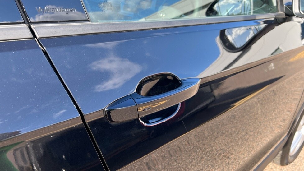 Used Volkswagen T-Cross 2025 for sale - 76870279: Photo 42