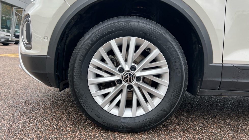 Used Volkswagen T-Roc 2022 for sale - 76869524: Photo 18