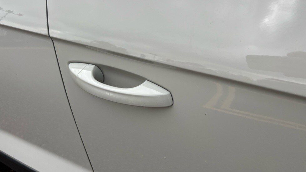 Used Volkswagen T-Roc 2022 for sale - 76869524: Photo 43