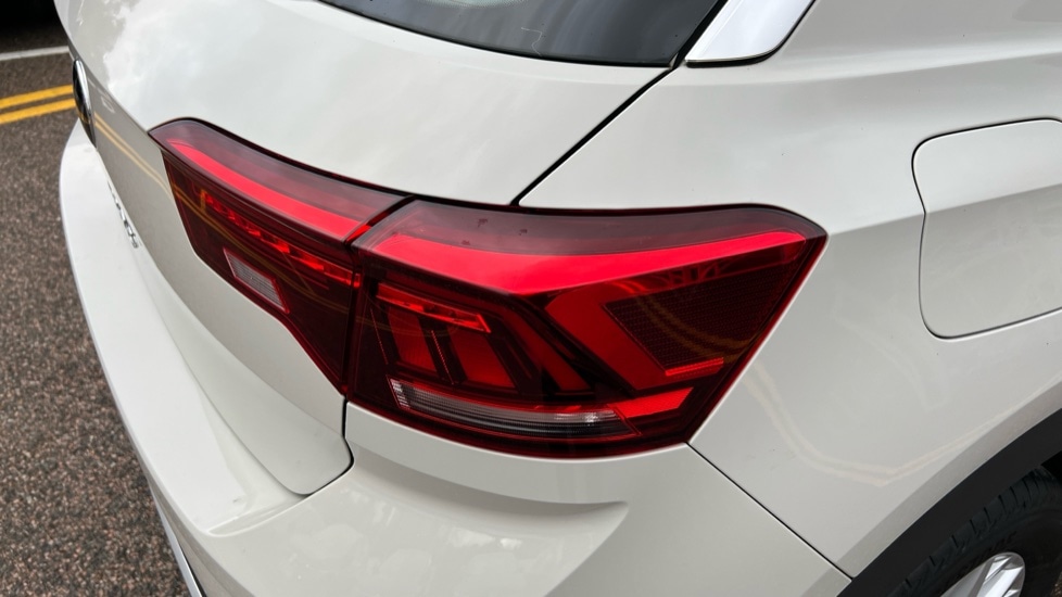 Used Volkswagen T-Roc 2022 for sale - 76869524: Photo 44