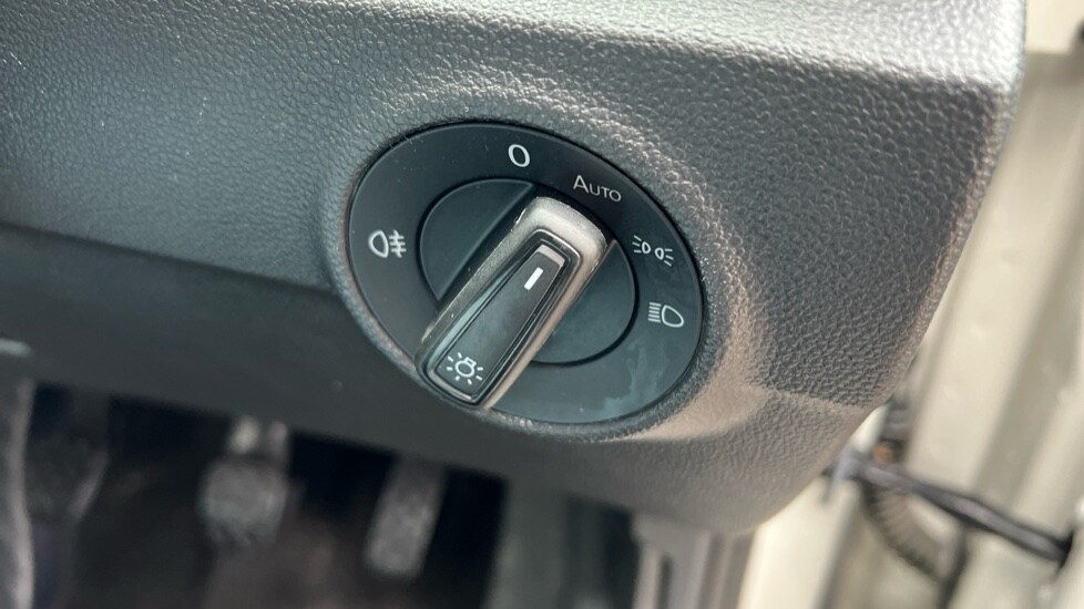 Used Volkswagen T-Roc 2022 for sale - 76869524: Photo 45