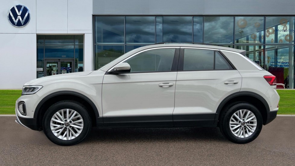 Used Volkswagen T-Roc 2022 for sale - 76869524: Photo 9