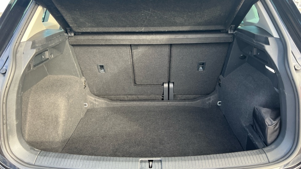 Used Volkswagen Tiguan 2022 for sale - 76609593: Photo 16