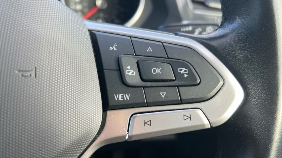 Used Volkswagen Tiguan 2022 for sale - 76609593: Photo 30