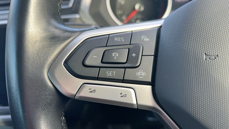 Used Volkswagen Tiguan 2022 for sale - 76609593: Photo 31