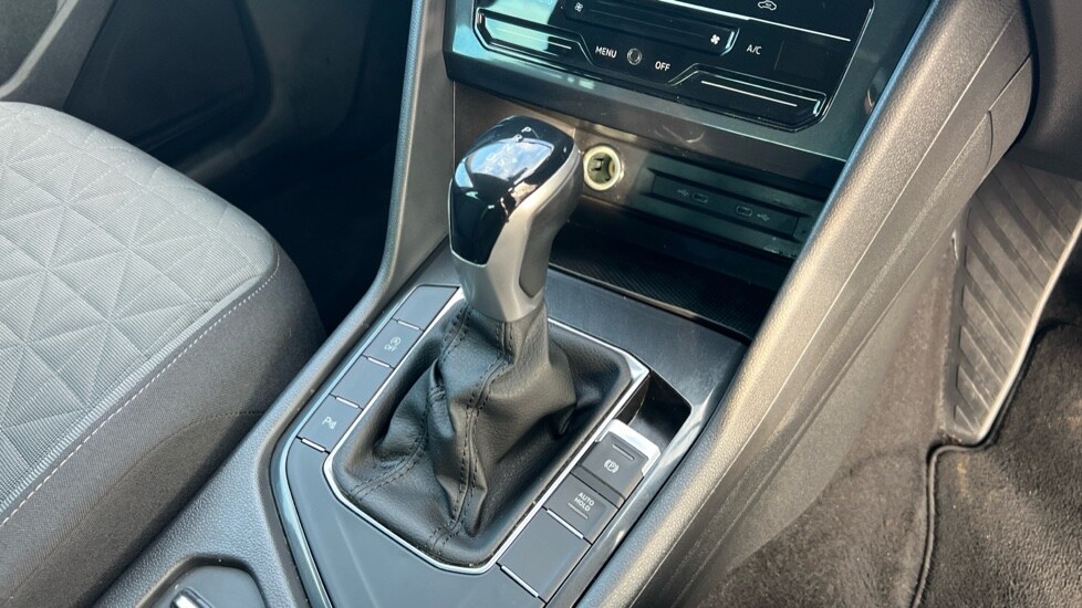 Used Volkswagen Tiguan 2022 for sale - 76609593: Photo 36