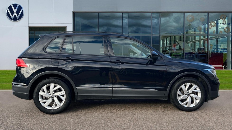 Used Volkswagen Tiguan 2022 for sale - 76609593: Photo 4