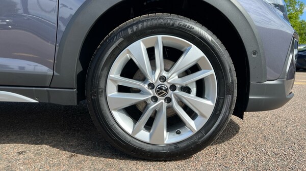Used Volkswagen Taigo 2025 for sale - 76276231: Photo 20