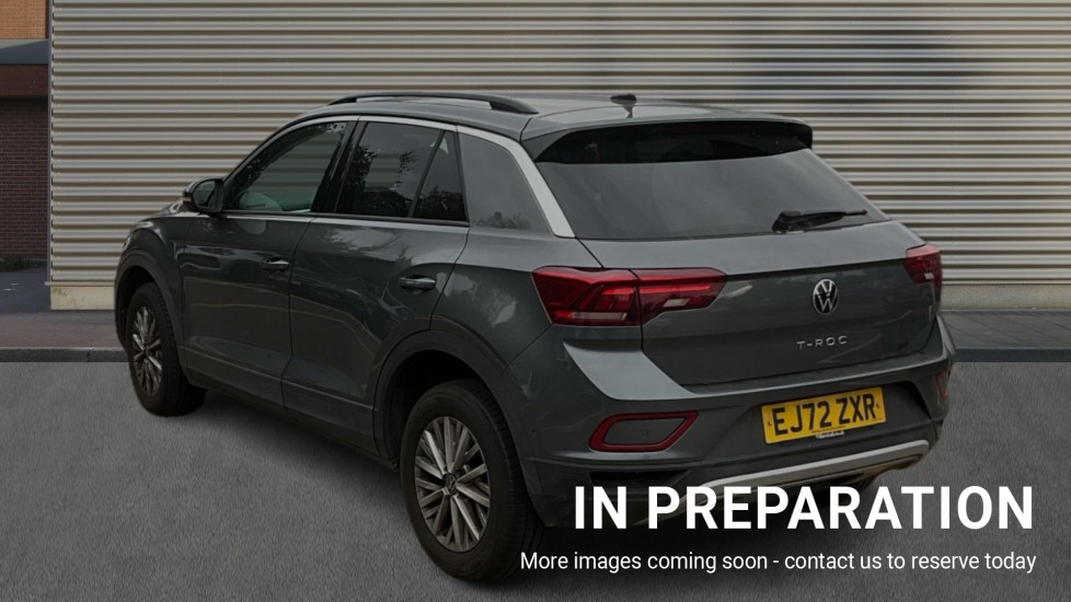Used Volkswagen T-Roc 2023 for sale - 76079434: Photo 2
